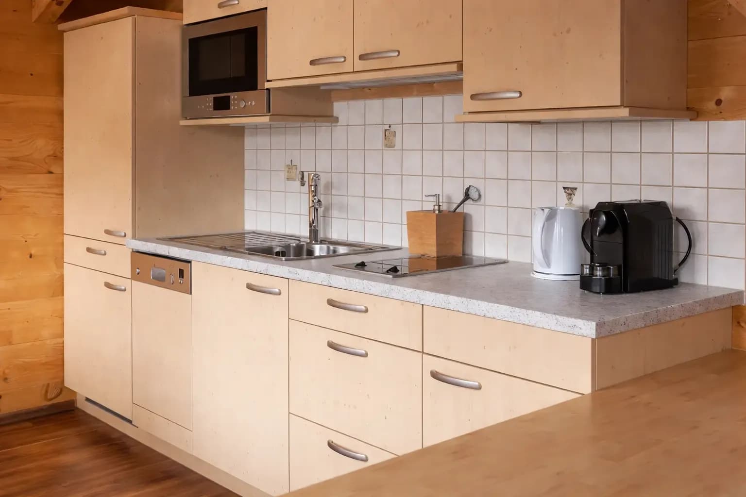 Best Home Interior Design Ideas for Real City Kitchens That Actually Work