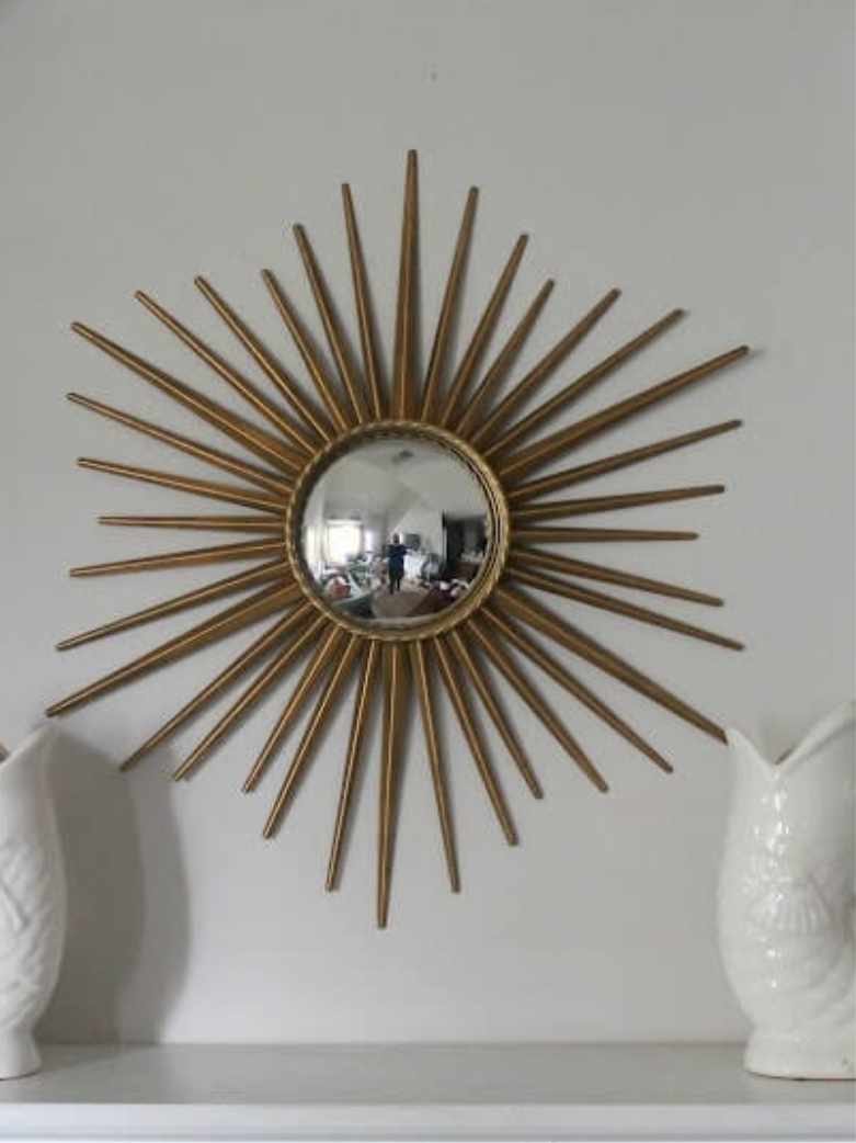 Role of Mirrors in Enhancing Decor