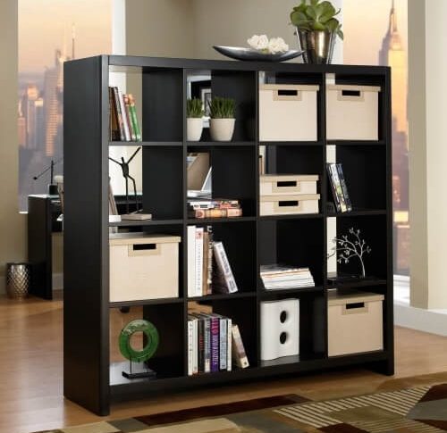 Design ideas to segregate the room to maximise space