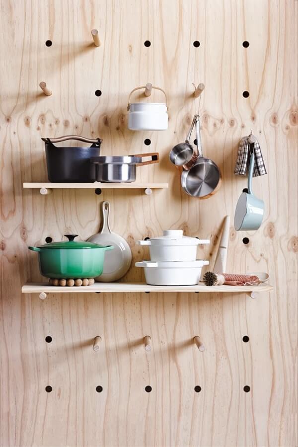 simple-pegboard-kitchen-organization