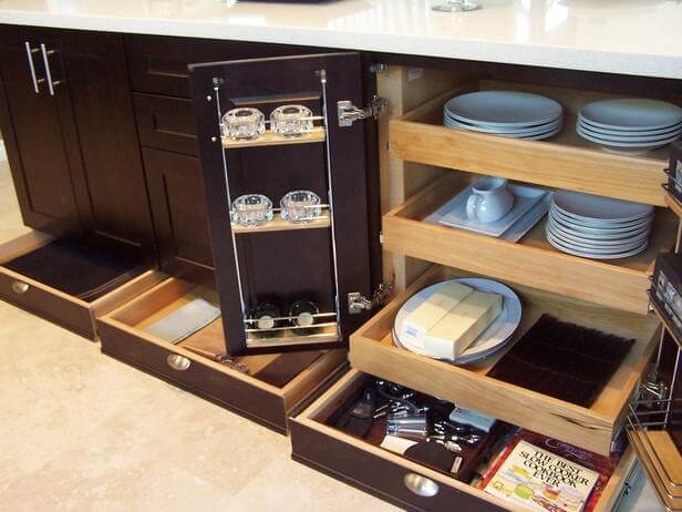 storage_cabinets_in_kitchen