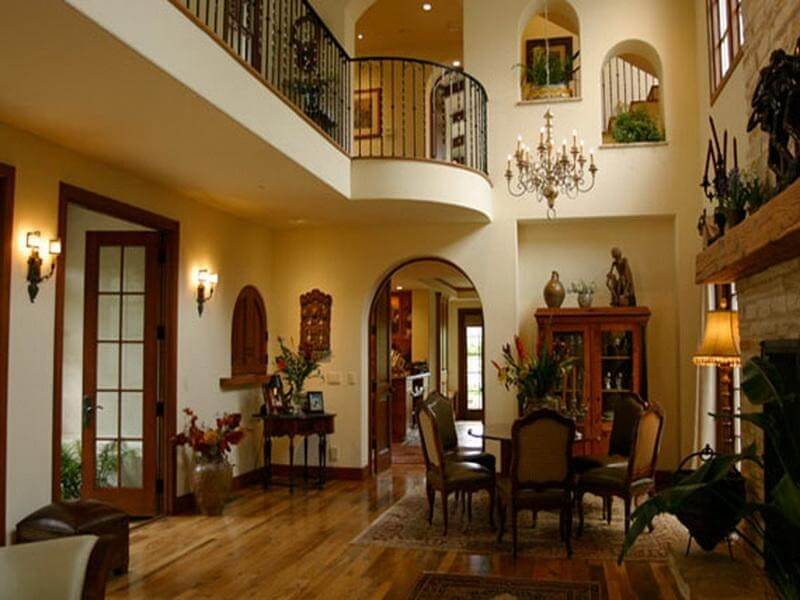 Decorating-Ideas-for-Spanish-Living-Rooms-with-High-Ceilings