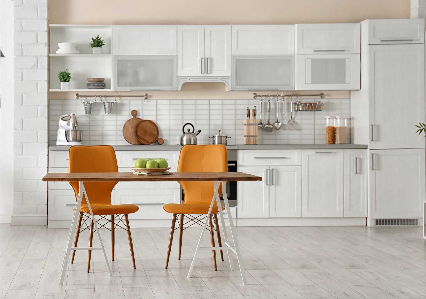 kitchen vastu interior design with white color kitchen