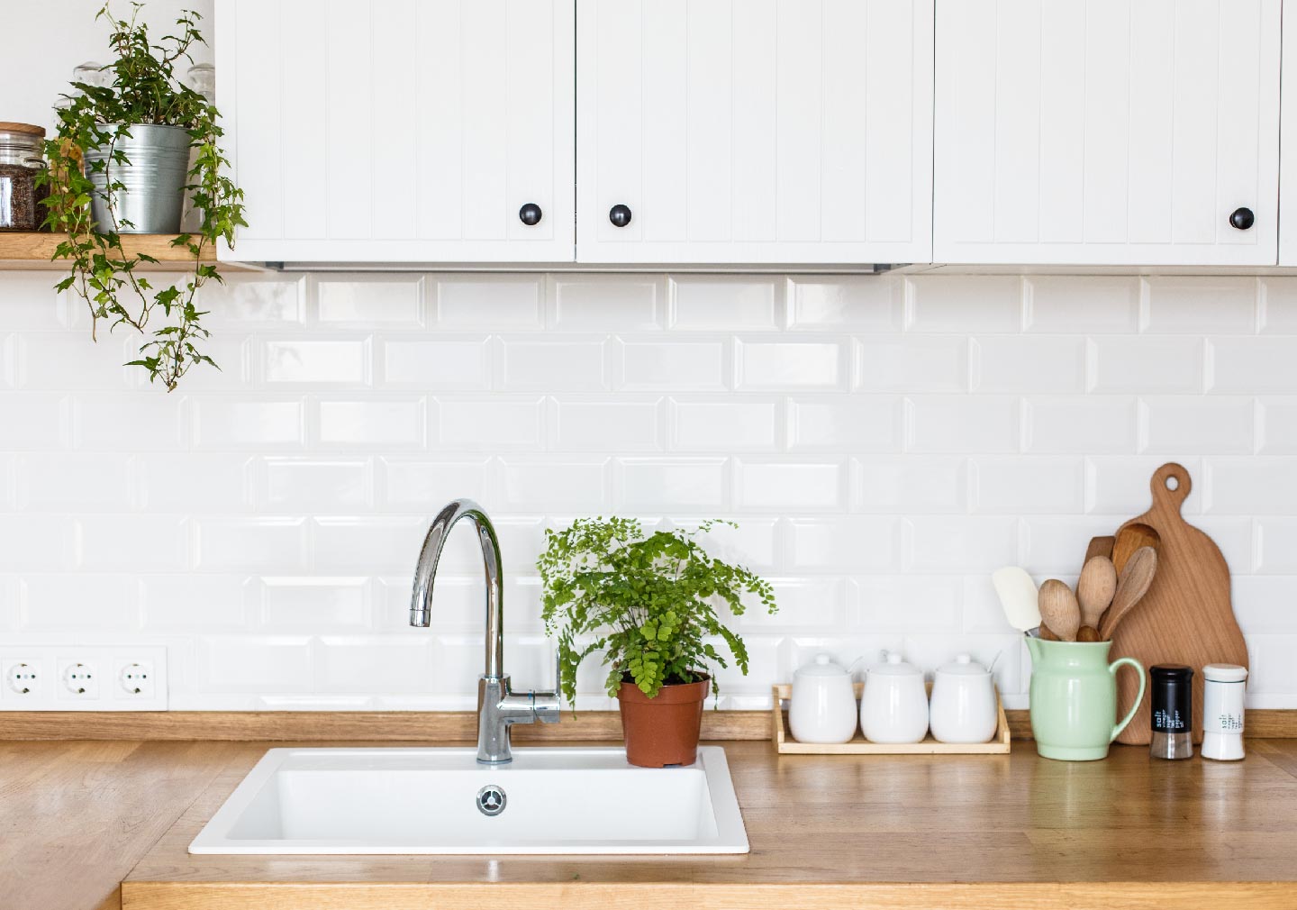 Functionality and Features of a kitchen sink