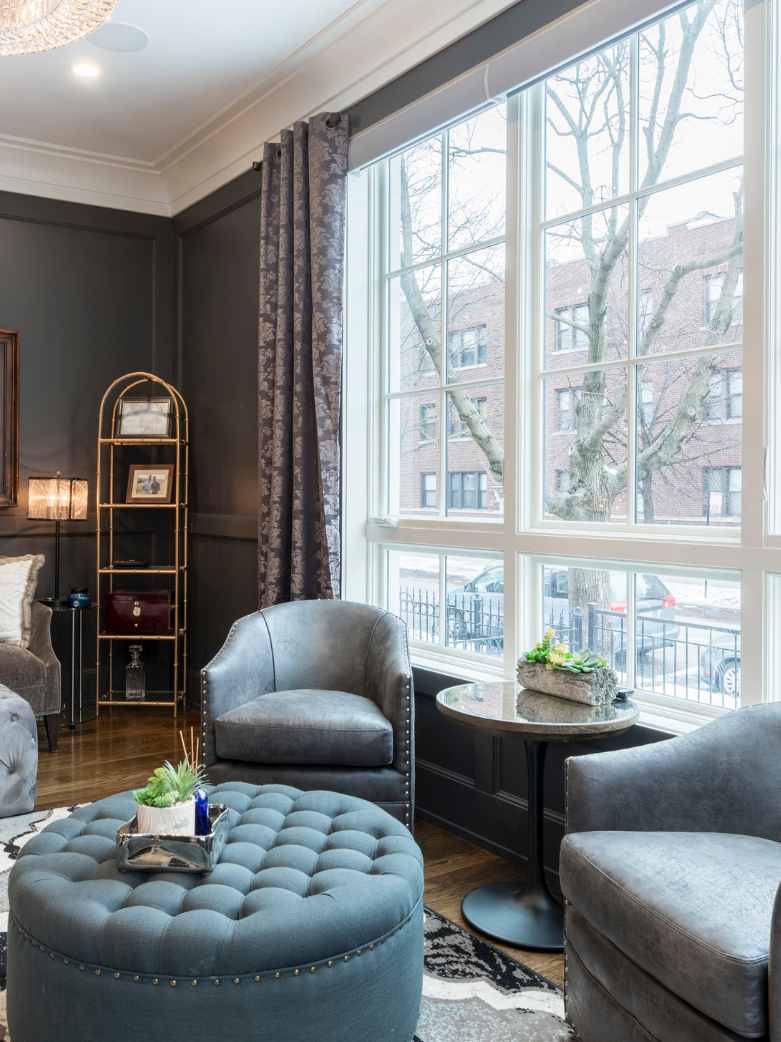 Step Inside Luxury: A Tour of Homes That Define Opulence!