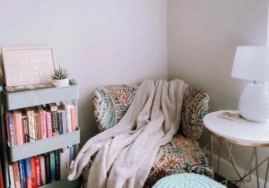 whimsical nature of reading nooks in your bedroom décor
