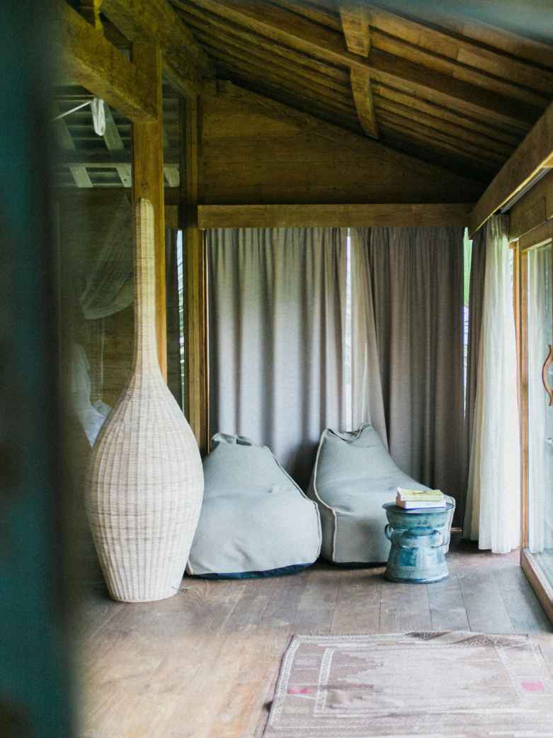 DIY Balcony Chair Upcycle: Give Old Furniture a New Lease on Life