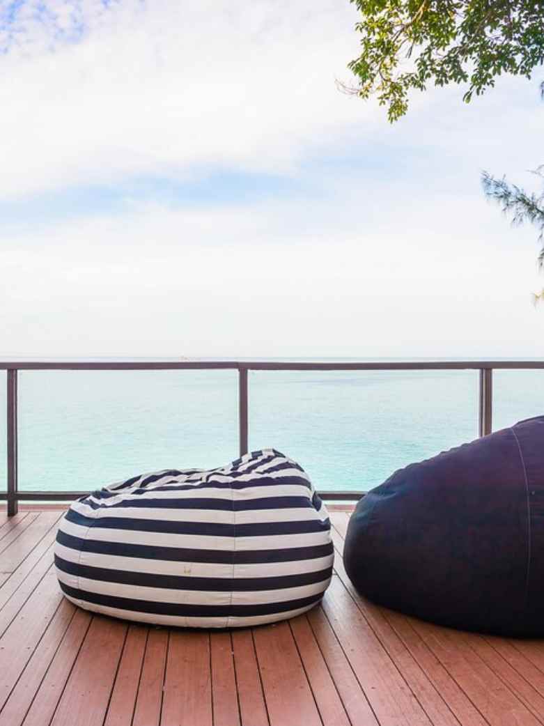 Choosing Between Open Decks and Safety Rails