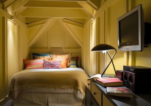 Cozy and Functional Small Bedrooms